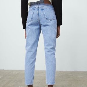 High waisted jeans